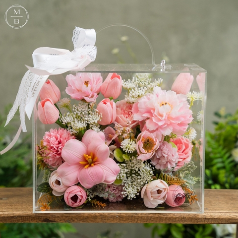 Vali Crystal - Pink Tulip