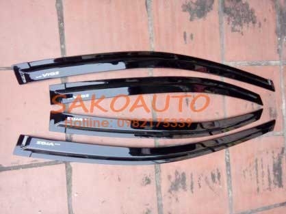 vè che mưa màu đen xe vios