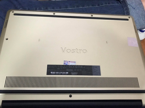 Laptop Dell Vostro