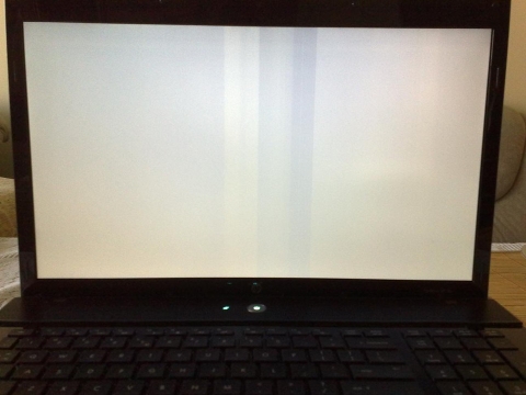 Màn Hình Laptop Bị Trắng Không Còn Đáng Sợ Nữa