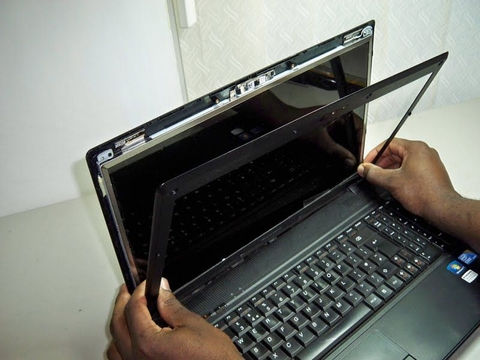 Màn Hình Laptop Giá Bao Nhiêu?