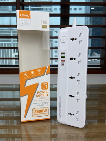 Ổ CẮM ĐIỆN ĐA NĂNG LDNIO SC5415 - 05 CHÂN CẮM 3 CHẤU + 03 CỔNG USB + 01 CỔNG TYPE C