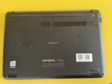 Laptop cũ Dell Latitude 3380