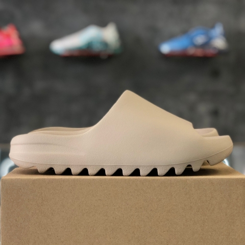 adidas YEEZY SLIDE 'PURE' - GW1934