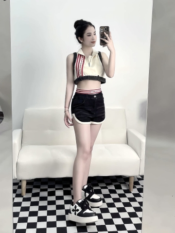 Quần Short Nữ Weird Market Stripe Sport Shorts Raven Black