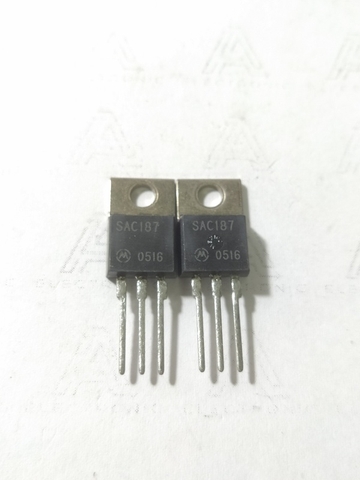 Triac SAC187 TO-220