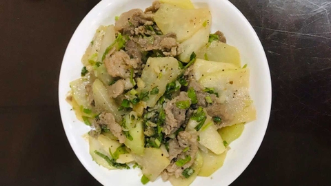 Cách làm su hào xào thịt heo ngon bùi khó cưỡng