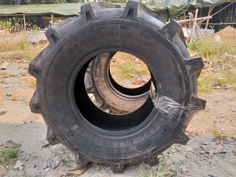 lốp 26x10.00-12