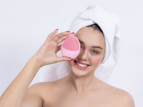 Quy trình skincare cho da mụn viêm đúng chuẩn