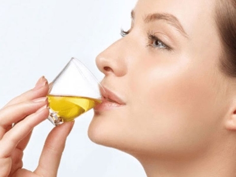 Uống collagen có nóng không? Cách khắc phục khi uống collagen bị nóng