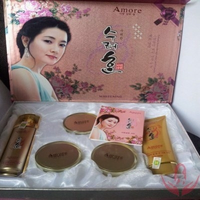 BỘ ĐẶC TRỊ NÁM TÀN NHANG CAO CẤP AMORE WHITENING 5IN1 – HÀN QUỐC