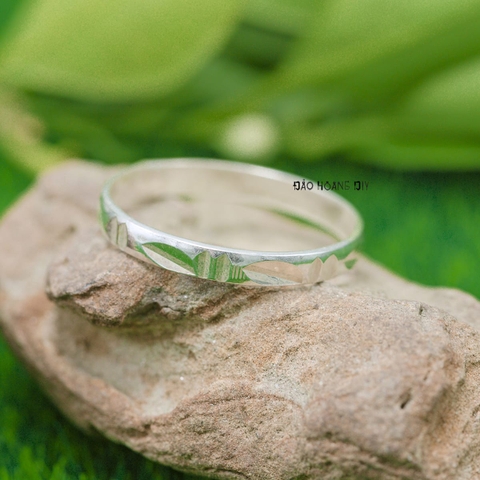 Nhẫn Bạc Cặp Đôi Nam Nữ Trơn Cách Điệu N2408300033