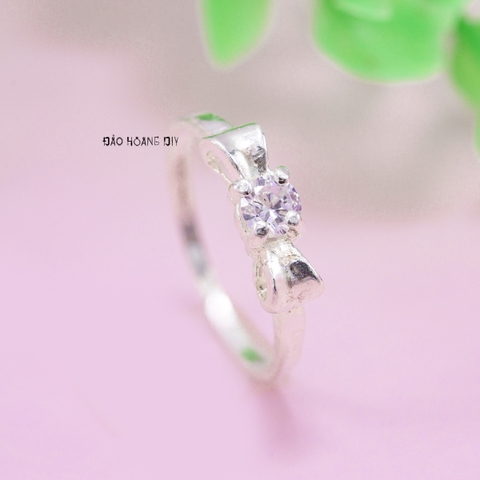 Nhẫn Bạc Trẻ Em Gắn Đá Màu Trắng N2409040068