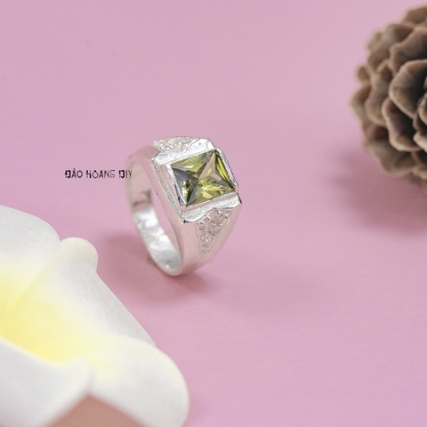 Nhẫn Bạc Trẻ Em Bé Trai Đá Màu Vàng Chanh N2409040077