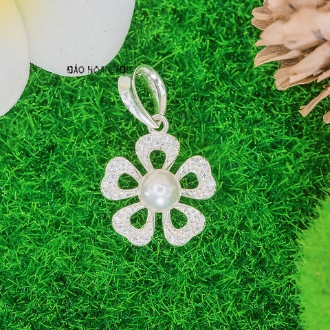 Mặt Dây Chuyền Bạc Nữ Hoa 5 Cánh Ngọc Trai Nhỏ Xinh M2412170110