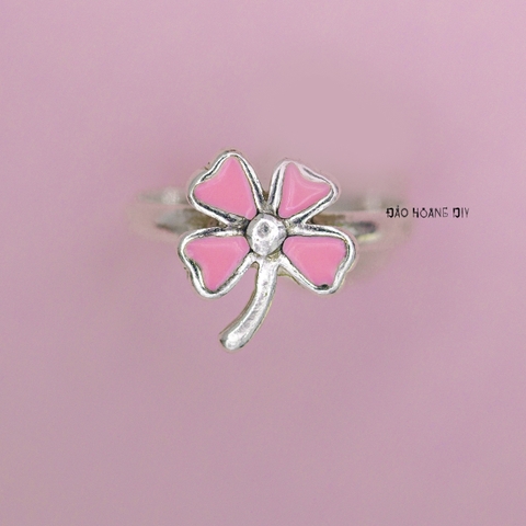 Nhẫn Bạc Trẻ Em Hình Cỏ 4 Lá Màu Hồng N2409040027