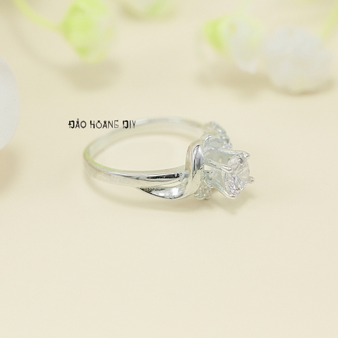 Nhẫn Bạc Nữ Đá Ổ Cao 5.5 Ly Tinh Tế Thu Hút N2412110011