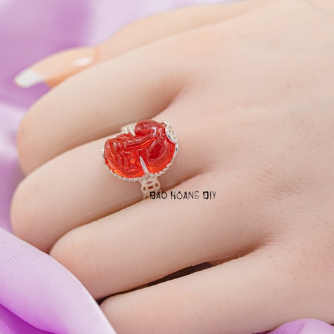 Nhẫn Bạc Nữ Phong Thủy Kim Tiền Tỳ Hưu Đá Đỏ N2412070023