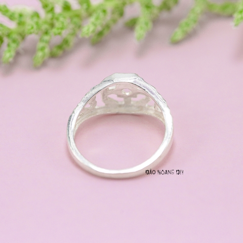 Nhẫn Bạc Trẻ Em Bé Trai Đá Màu Trắng N2409040081