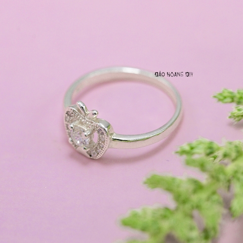 Nhẫn Bạc Trẻ Em Hình Quả Táo Đính Đá N2409040037