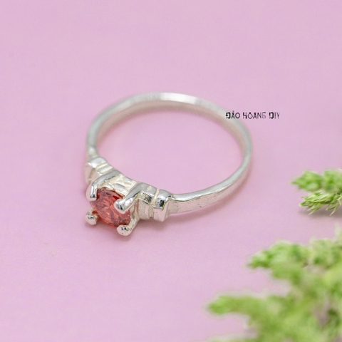 Nhẫn Bạc Trẻ Em Gắn Đá Màu Cam N2409040061