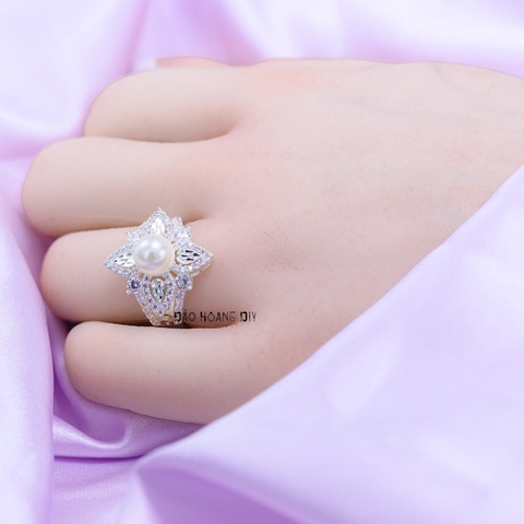 Nhẫn Bạc Nữ Ngọc Trai Hình Bông Hoa N2409060068