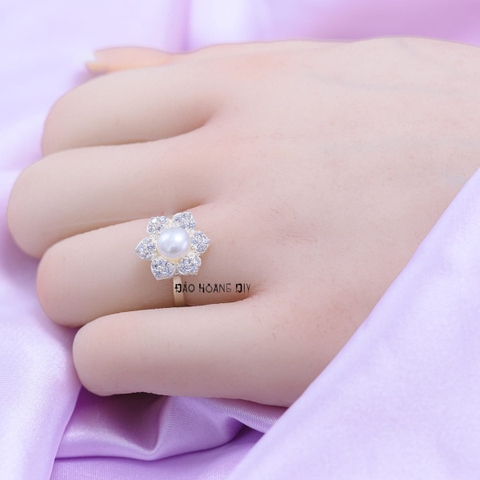 Nhẫn Bạc Nữ Ngọc Trai Hình Bông Hoa N2409060069