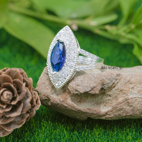Nhẫn Bạc Nữ Phong Thủy Đá Xanh Dương N2409050023