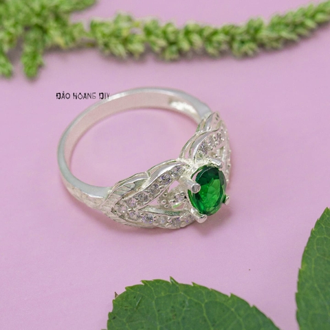Nhẫn Bạc Nữ Phong Thủy Đá Xanh Ngọc N2409050018