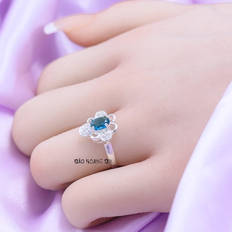 Nhẫn Bạc Nữ Phong Thủy Đá Xanh Dương N2409050029