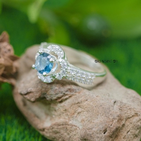 Nhẫn Bạc Nữ Phong Thủy Đá Xanh Dương N2409050024