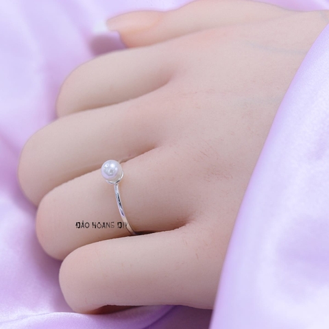 Nhẫn Bạc Nữ Ngọc Trai Nhỏ Xinh N2409060077