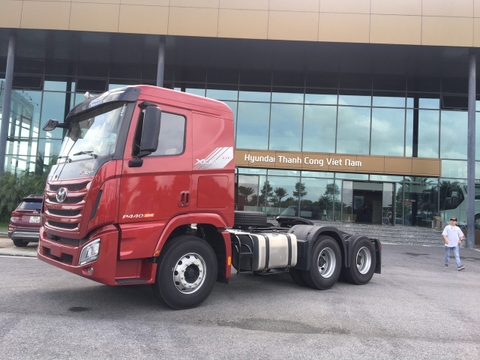 ĐẦU KÉO HYUNDAI XCIENT GT