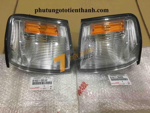 Đèn xi nhan Crown 3.0