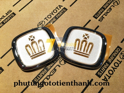 Biểu tượng hông sau Crown 3.0-JZS155