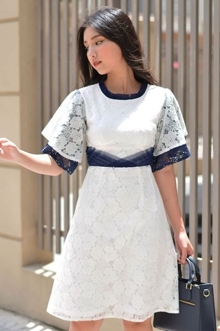 Lace Fabric Pleated Neck Waist Dress