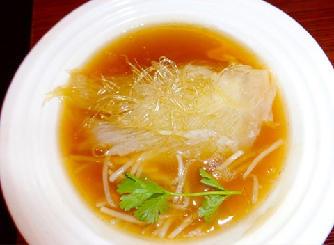 Soup bào ngư vi cá / bát