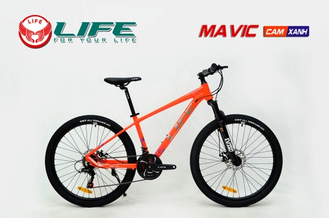 Xe đạp địa hình LIFE MAVIC: Khung Nhôm không mối hàn, Phuộc giảm xóc, Phanh đĩa, Group SHIMANO 3x7 tốc độ, Bánh 26.