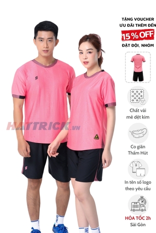 Quần áo không logo Everest (Sao Việt)