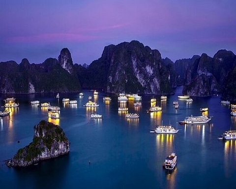 HA LONG BAY