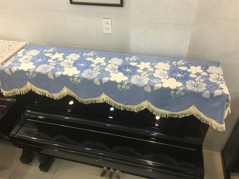 Khăn phủ đàn piano giá rẻ màu xanh, họa tiết hoa