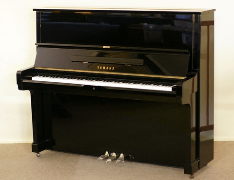 Piano Yamaha U2H