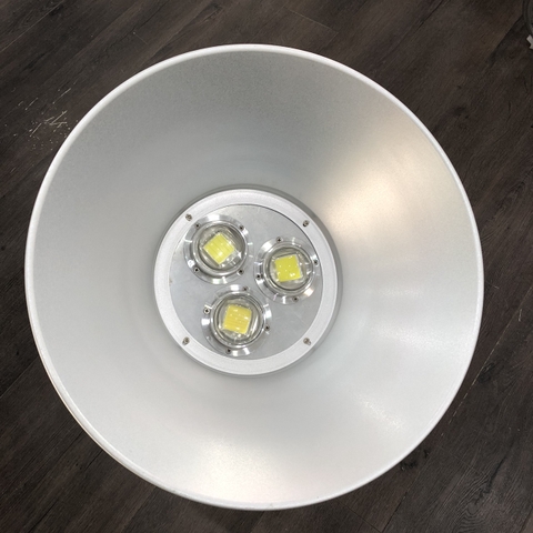 Ưu điểm của đèn LED nhà xưởng công suất 150W, 200w