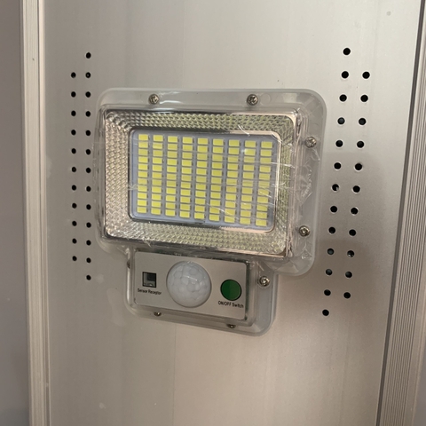 Đèn đường năng lượng mặt trời 50w vỏ nhôm cao cấp mã số sản phẩm ZLT-50S ZALAA