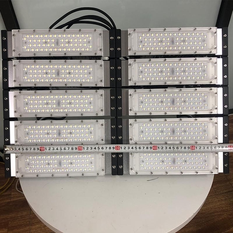 Đèn Pha LED Philips ghép Module công suất 500W mã số ZFG-PL500