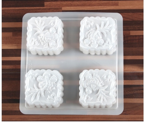 Khuôn trung thu rau câu 4 ô nhựa vuông