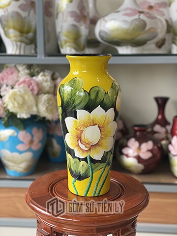 Bình hoa trang trí màu vàng hoa trắng-BGD02