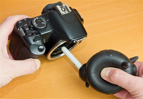 Cách vệ sinh máy ảnh DSRL đúng cách mà bạn có thể chưa biết!