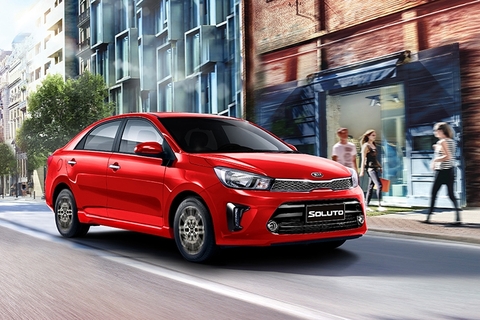 Thêm 40Tr Kia Soluto 2020 có gì hơn Mitsubishi Attrage 2020