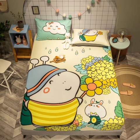 Bộ ga giường và 2 vỏ gối hình em bé và hoa vàng 100% cotton